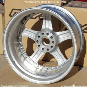 Volk Racing Wheel AV3 18×8.0 5×114.3 +33 Silver. Used