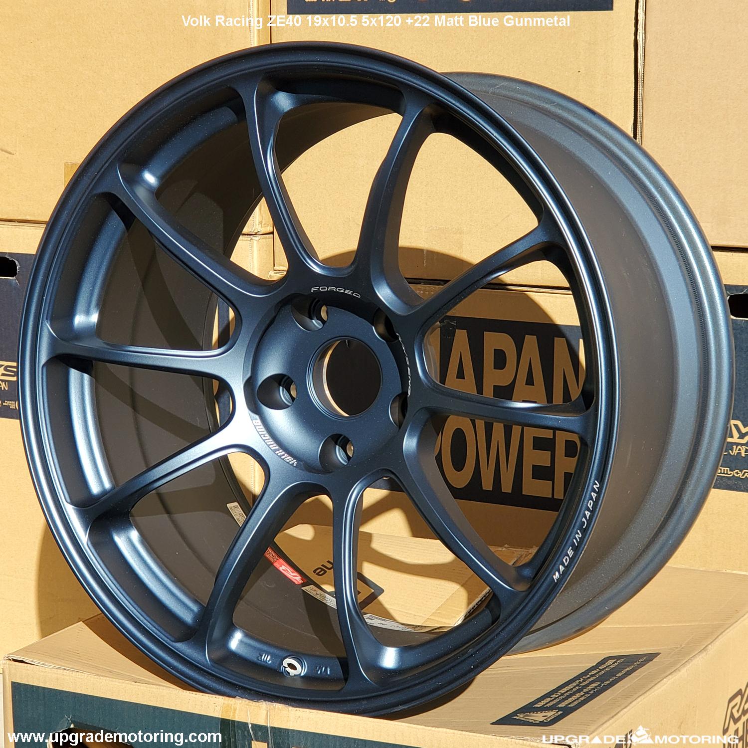 Volk Racing ZE40 19x10.5 5x120 +22 MBGM Wheel. Display.